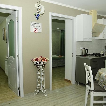 Erik'S Guest House Borjomi Luaran gambar